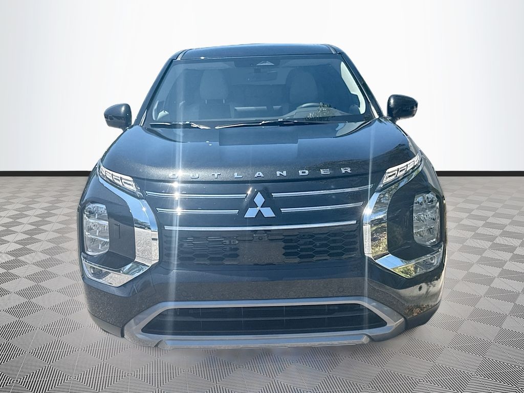 New 2026 Mitsubishi Outlander SE SUV
