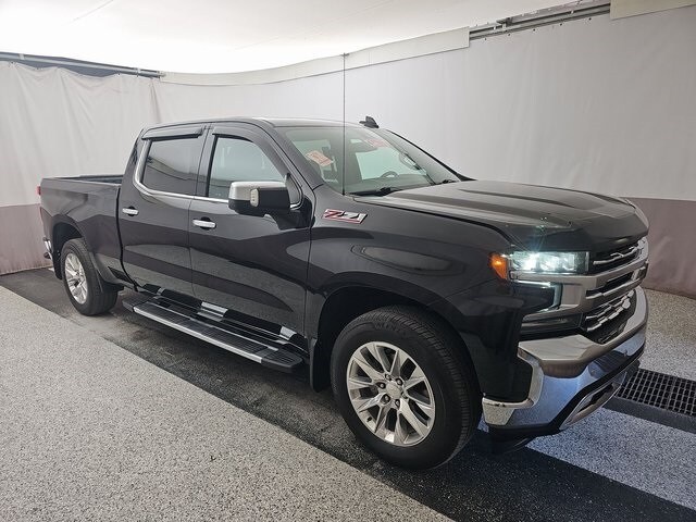 2019 Chevrolet Silverado 1500 LTZ photo 3