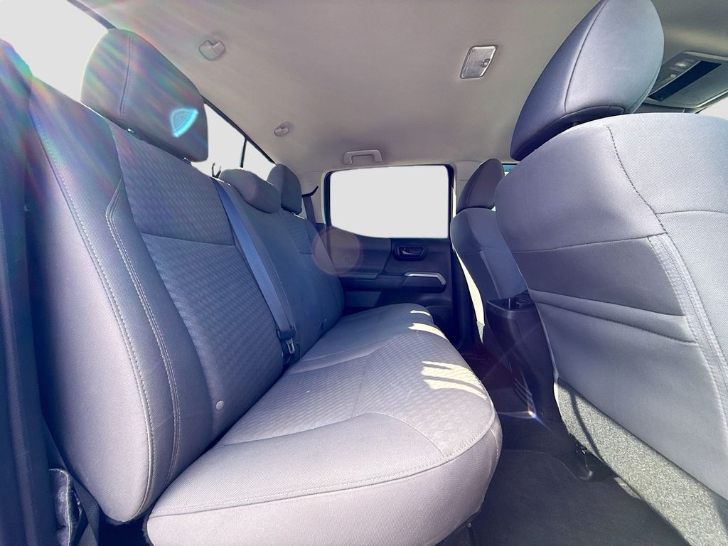 2022 Toyota Tacoma SR5 - Photo 27