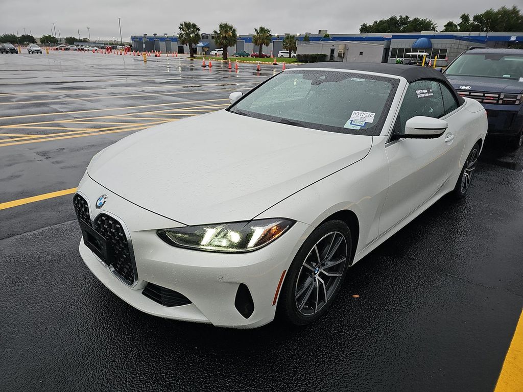 2025 BMW 4 Series 430i Convertible xDrive's photo