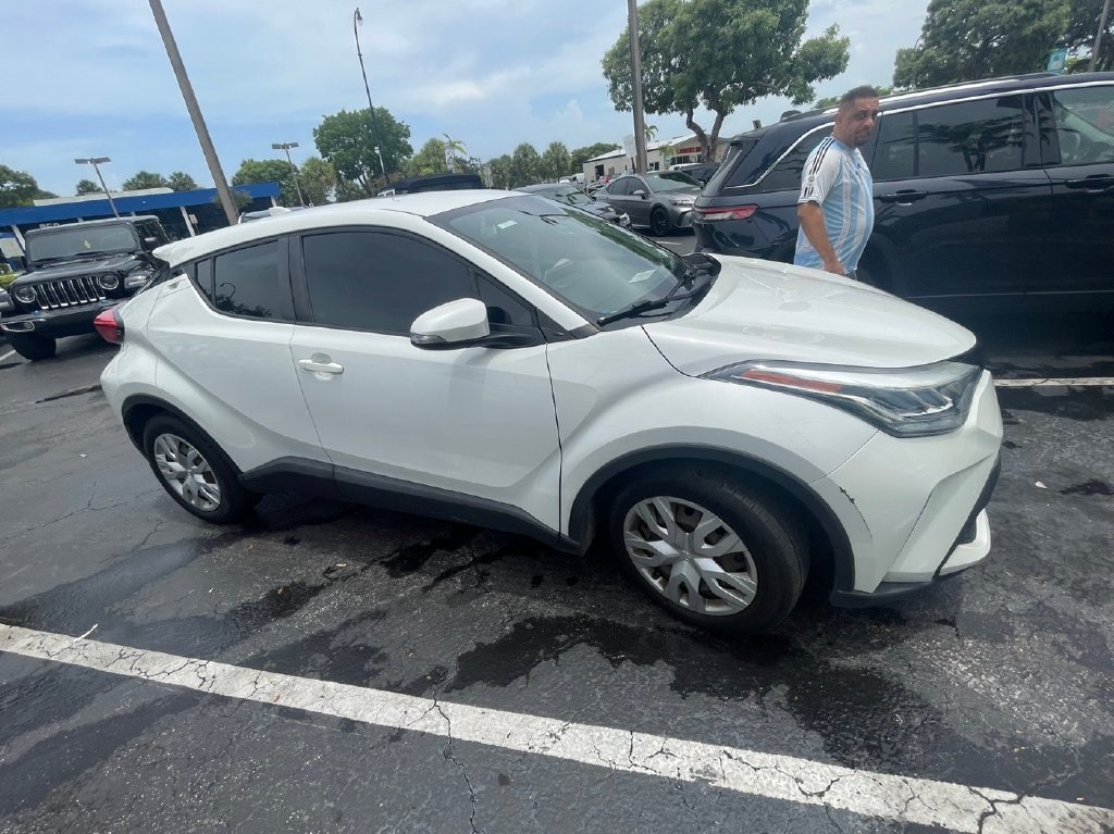 Used 2021 Toyota C-HR LE SUV