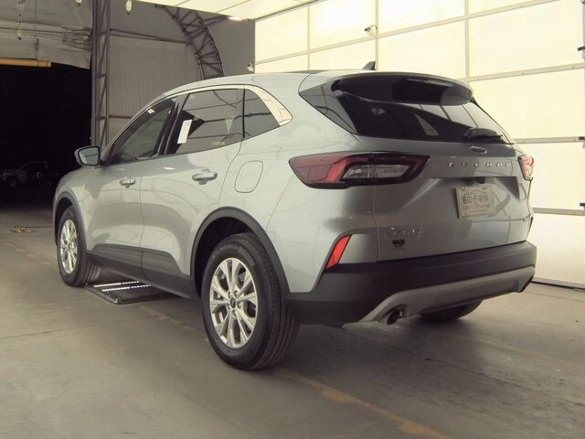 2023 Ford Escape Hybrid Active photo 4
