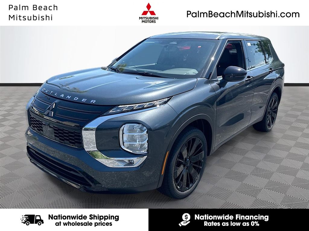 2026 Mitsubishi Outlander LE FWD's photo