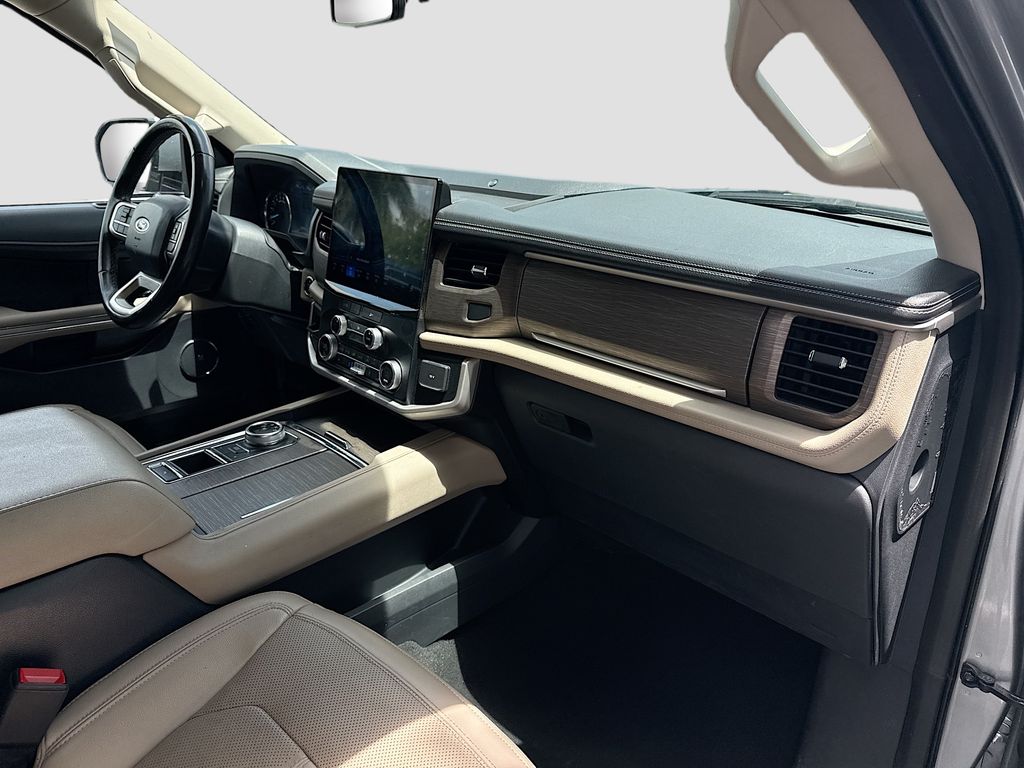 2024 Ford Expedition Limited - Photo 32