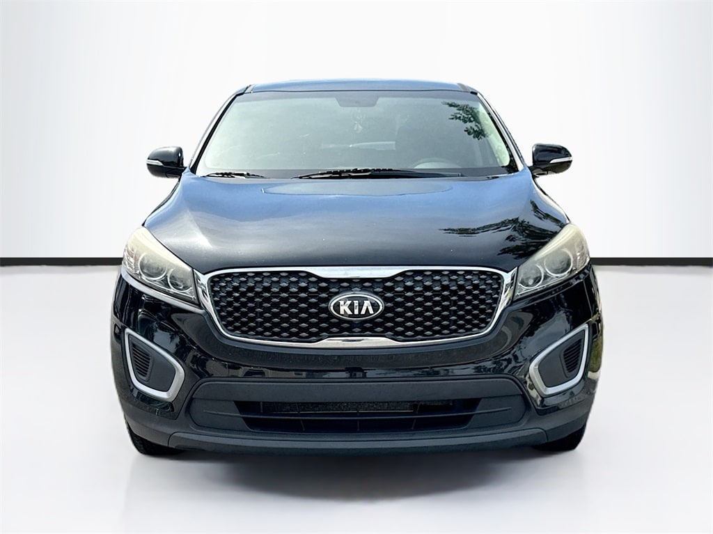 Used 2018 Kia Sorento L with VIN 5XYPG4A33JG371045 for sale in West Palm Beach, FL