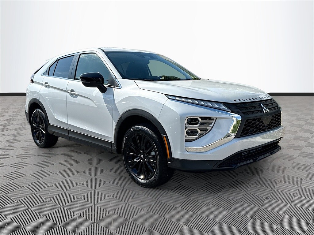 2026 Mitsubishi Eclipse Cross LE Ralliart photo 2
