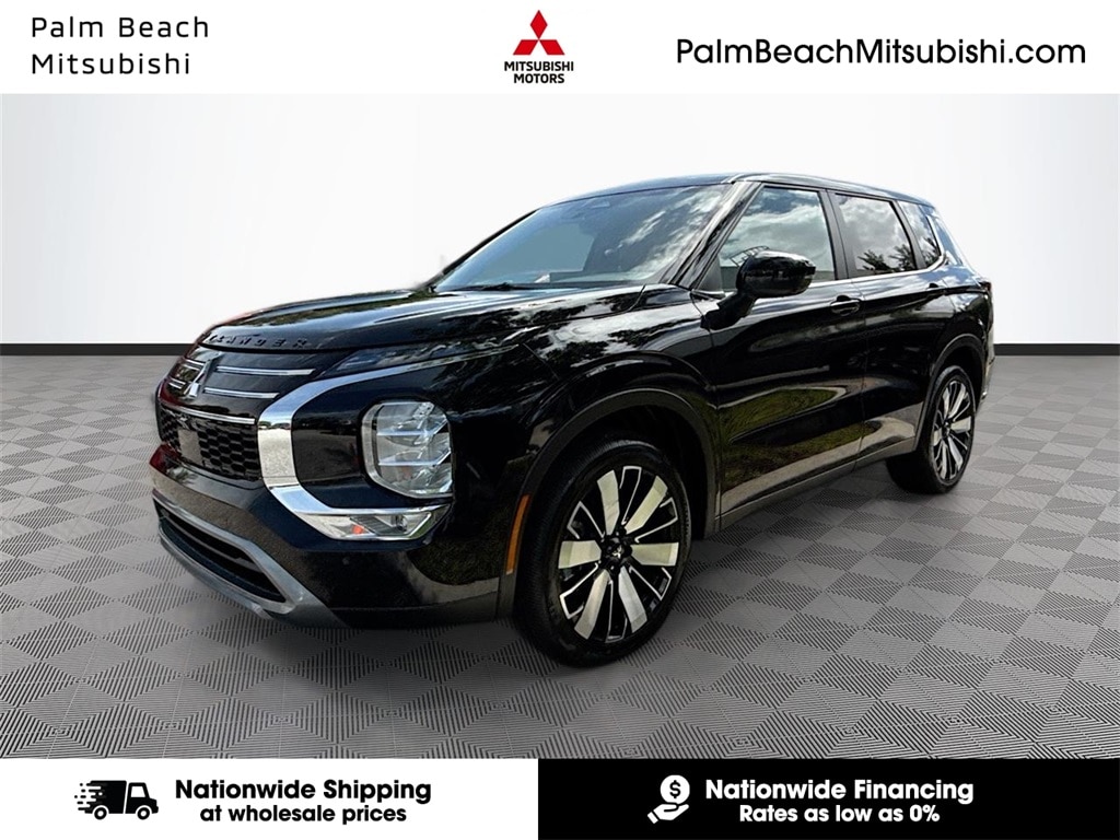 2025 Mitsubishi Outlander SE's photo