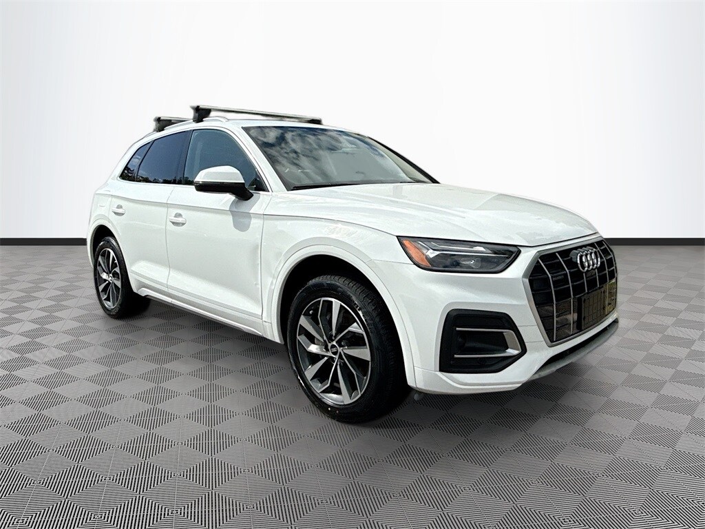 2021 Audi Q5 45 Premium Plus photo 3