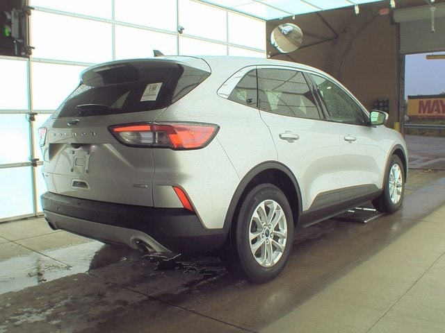 Used 2020 Ford Escape SE with VIN 1FMCU0G60LUB13158 for sale in West Palm Beach, FL