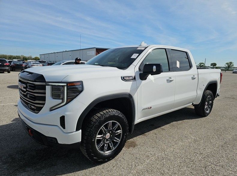 2025 GMC Sierra 4WD Crew Cab Short Box AT4's photo