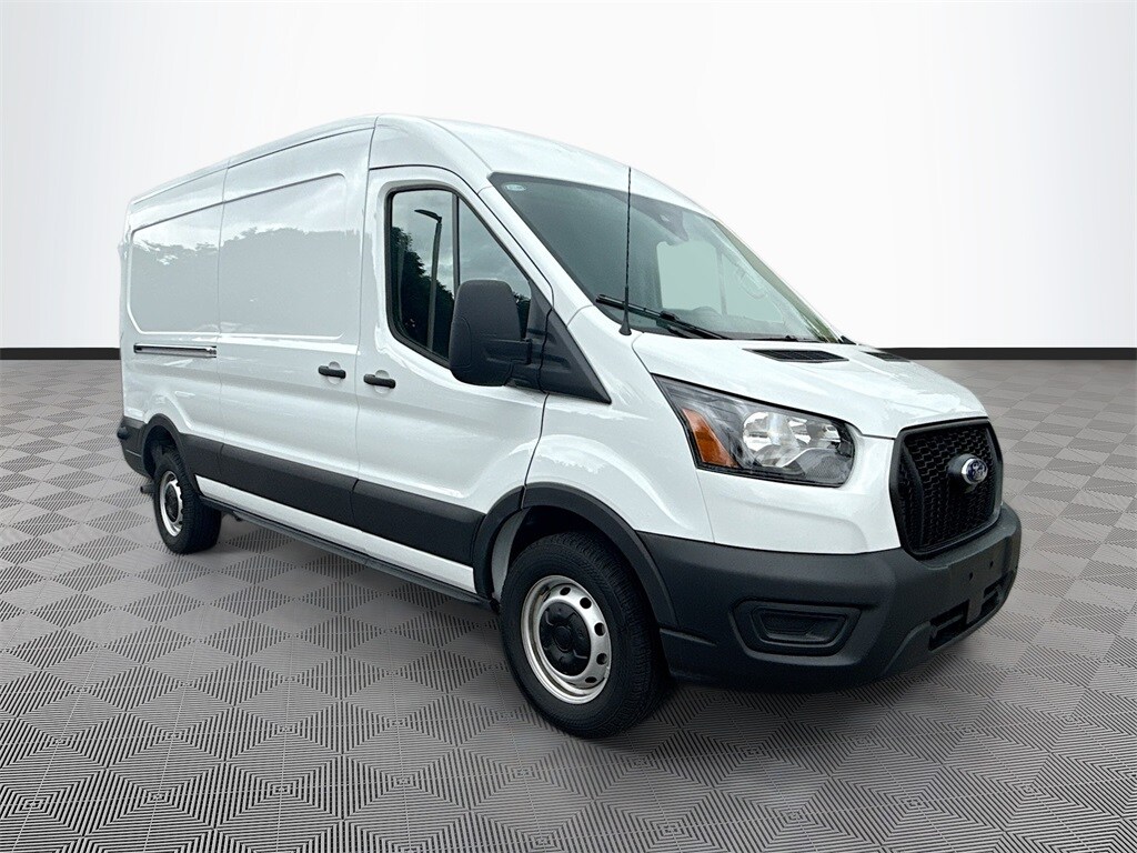 2024 Ford Transit Cargo Van photo 3