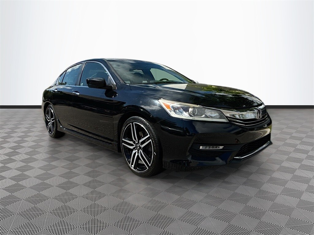 2016 Honda Accord Sport photo 3