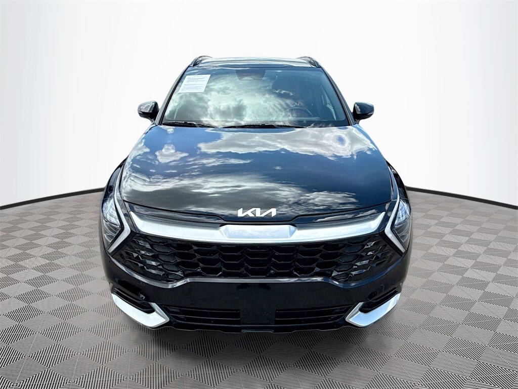 2024 Kia Sportage SX photo 2