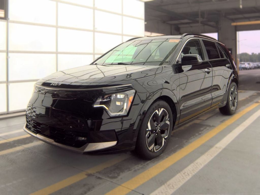 Used 2023 Kia Niro EV Wave SUV