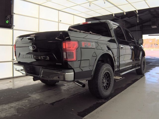 2018 Ford F-150 Lariat photo 2