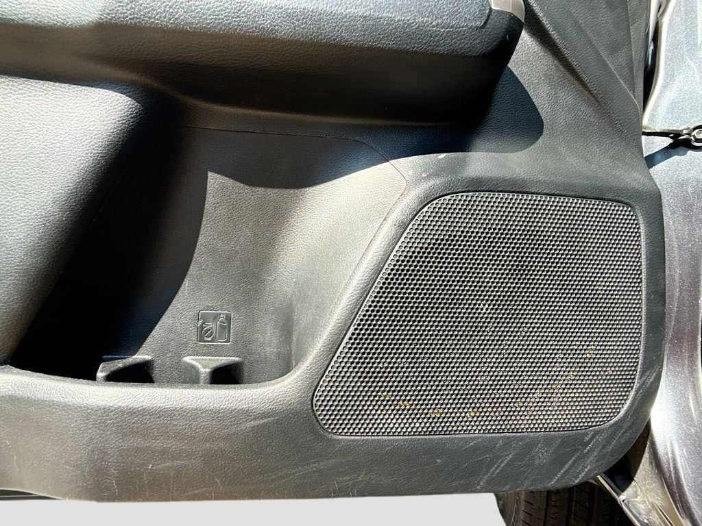 2022 Toyota Tacoma SR5 - Photo 19