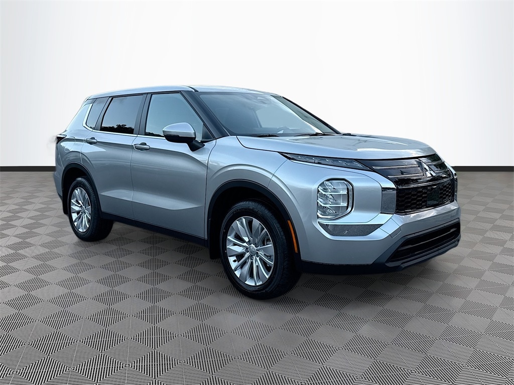 New 2025 Mitsubishi Outlander ES SUV