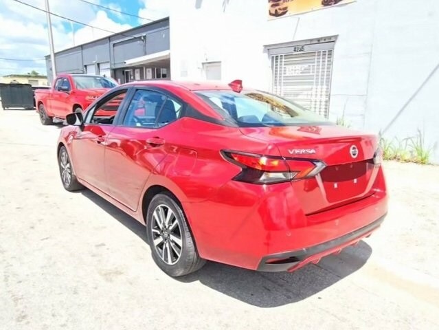 2022 Nissan Versa 1.6 SV photo 4