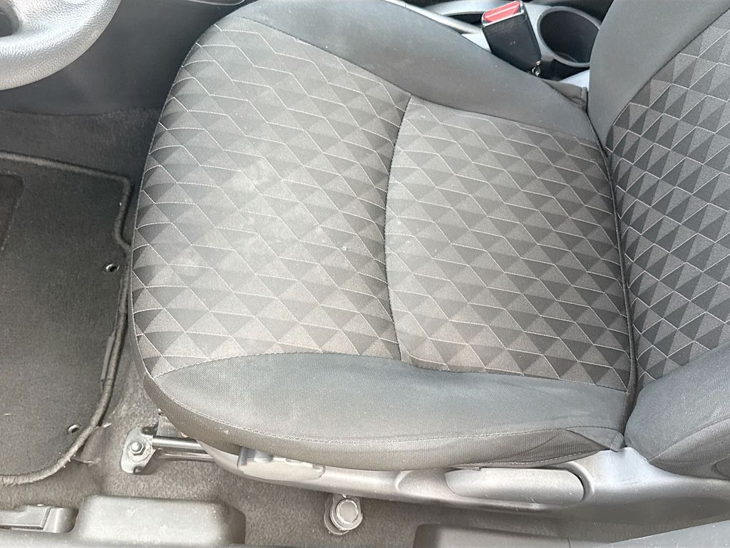2022 Mitsubishi Mirage ES - Photo 20
