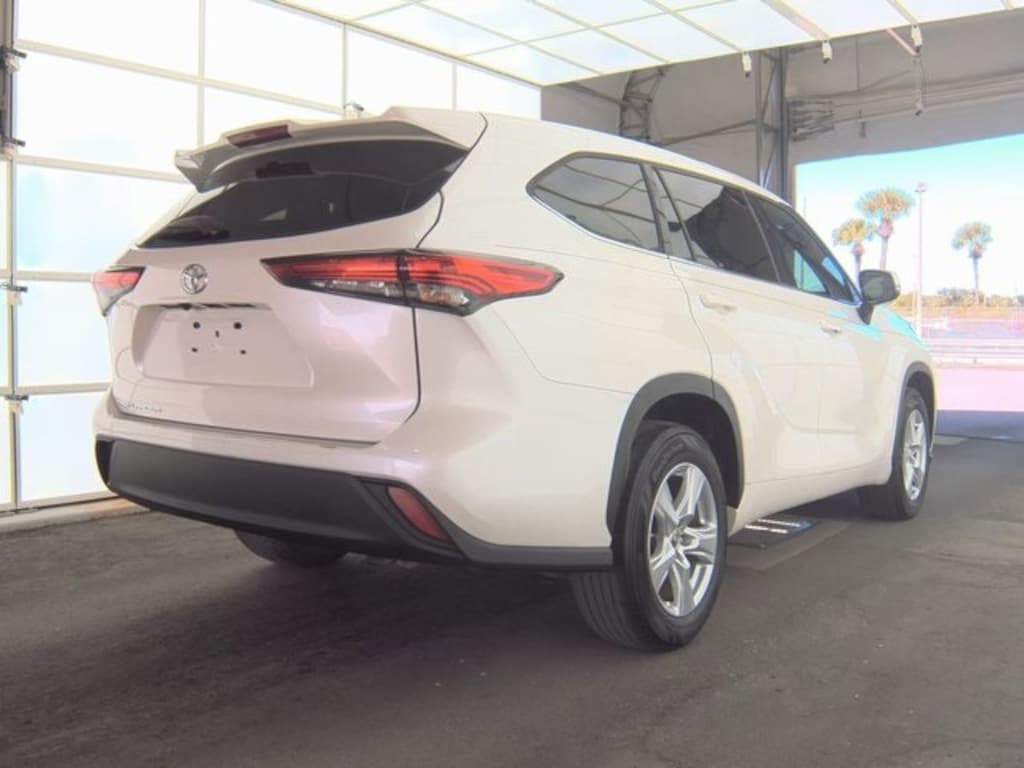 Used 2020 Toyota Highlander L SUV