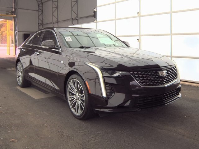 2020 Cadillac CT4 Premium Luxury photo 3