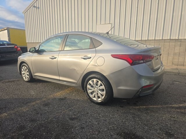 2021 Hyundai Accent SE photo 4