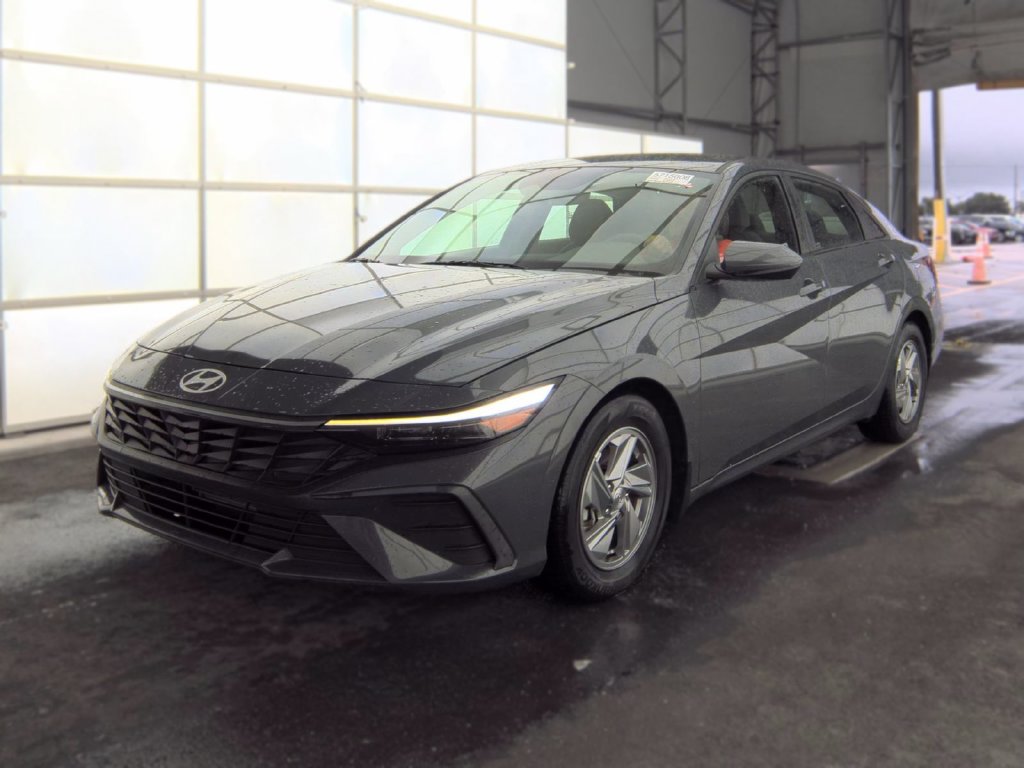 2024 Hyundai Elantra