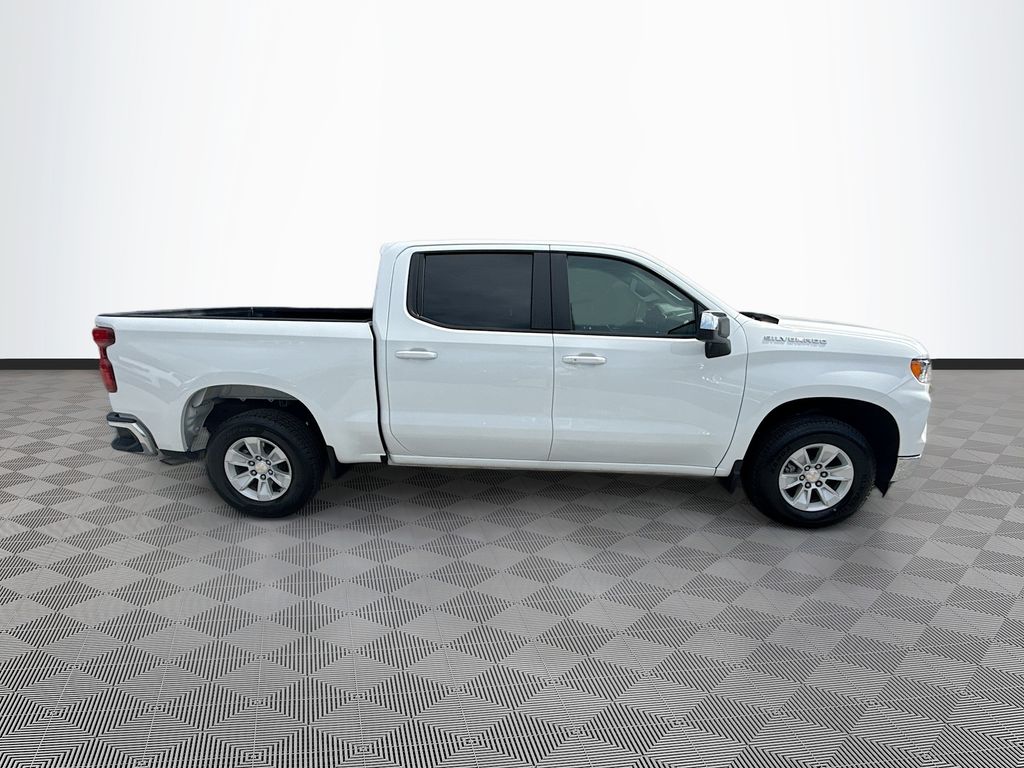 2025 Chevrolet Silverado 1500 LT - Photo 9