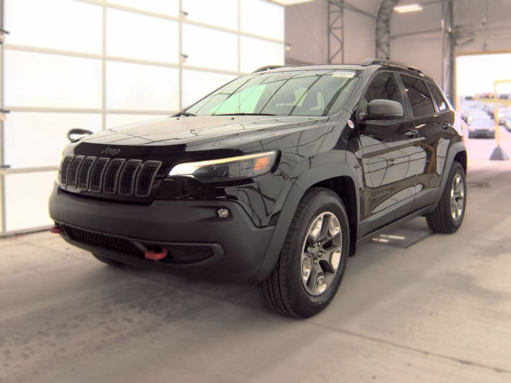 Used 2019 Jeep Cherokee Trailhawk SUV