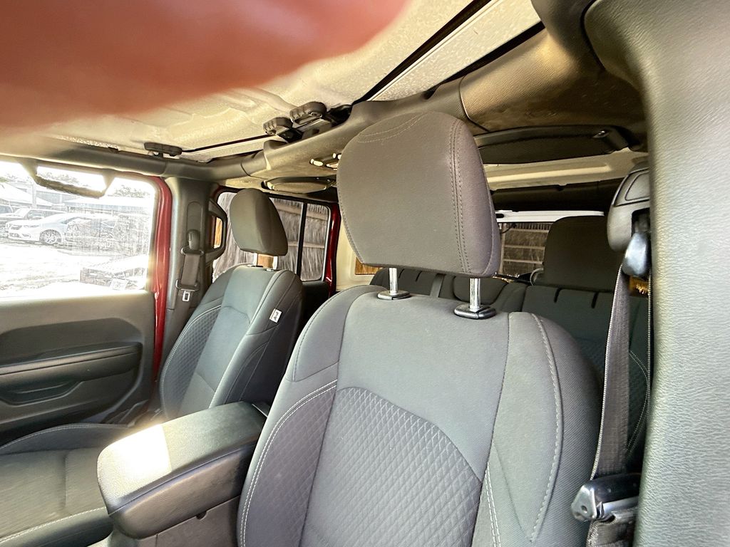 2021 Jeep Wrangler Unlimited 80TH - Photo 22