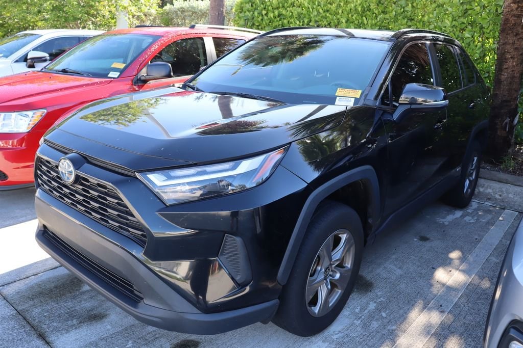 Used 2022 Toyota RAV4 XLE with VIN 4T3RWRFVXNU079077 for sale in Northfield, Minnesota