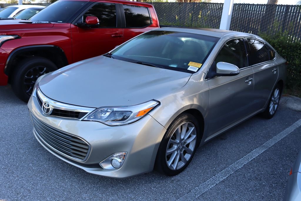 2013 Toyota Avalon Sedan 