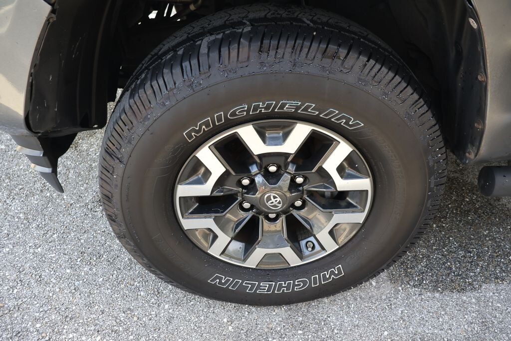 Used 2017 Toyota Tacoma SR Truck