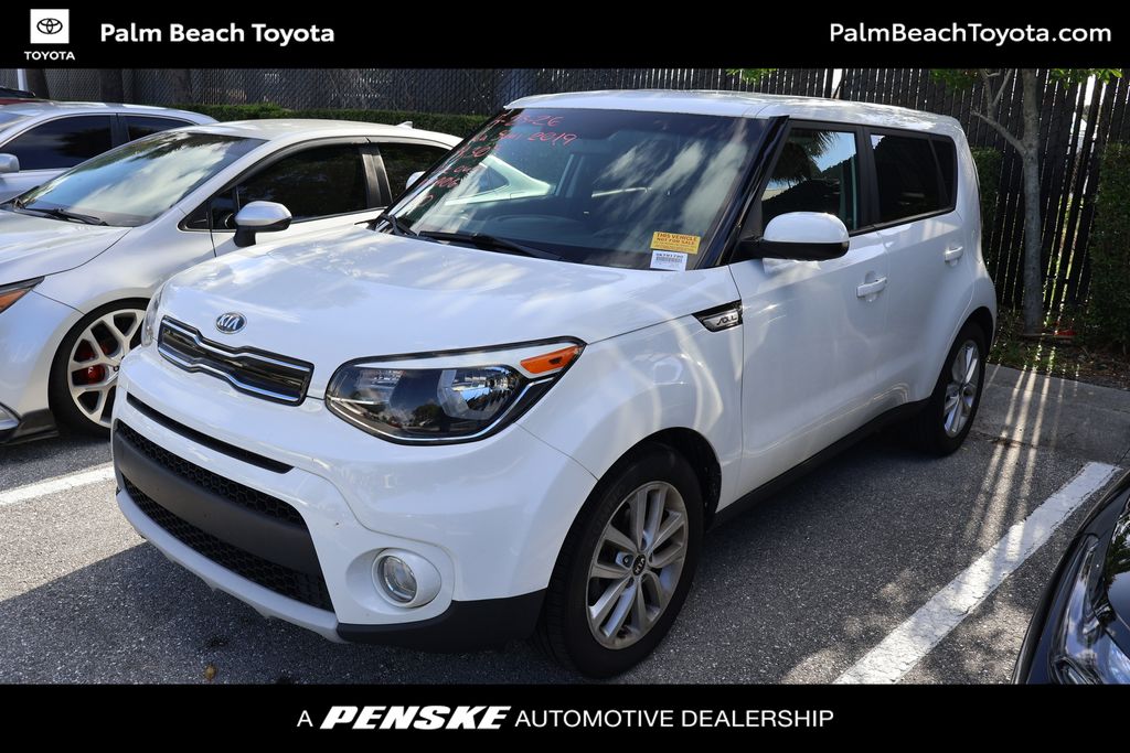 2019 Kia Soul 2.0L + 6 A/T's photo