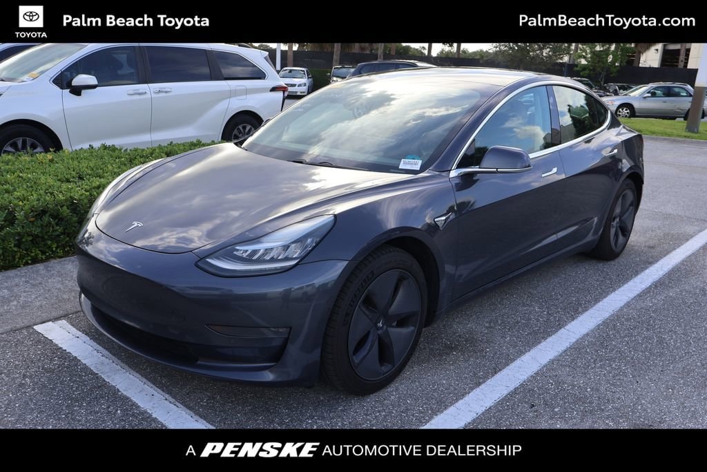 2019 Tesla Model 3 Standard Range's photo