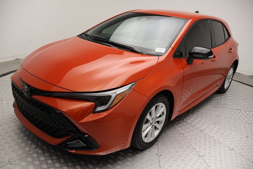 Certified 2026 Toyota Corolla Hatchback SE Hatchback