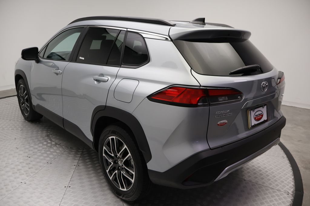 2026 Toyota Corolla Cross XLE - Photo 11