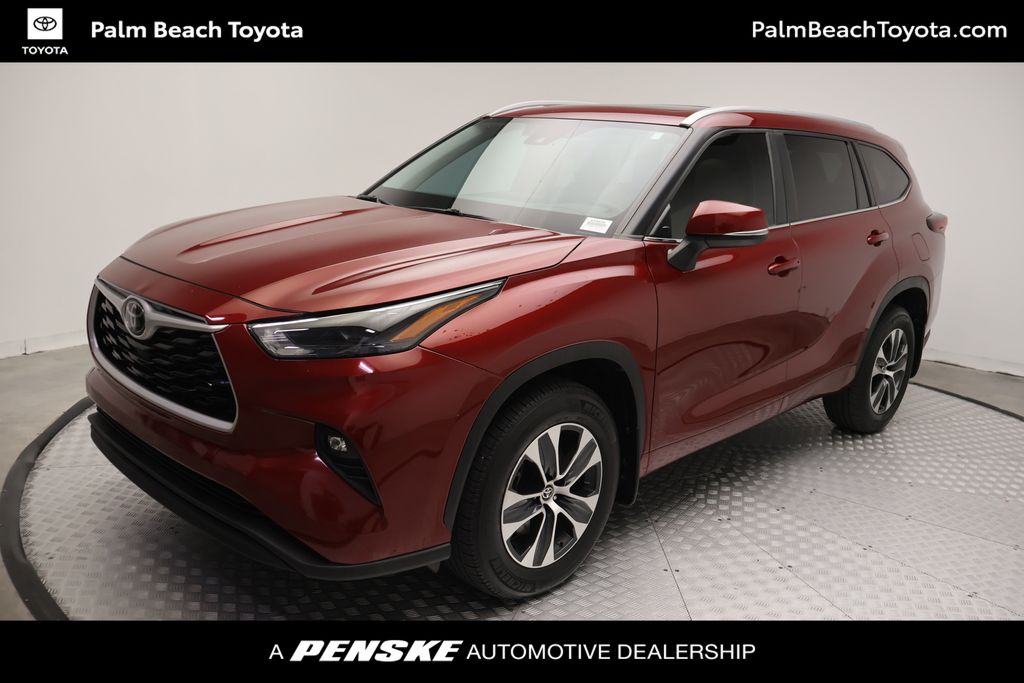2024 Toyota Highlander SUV 