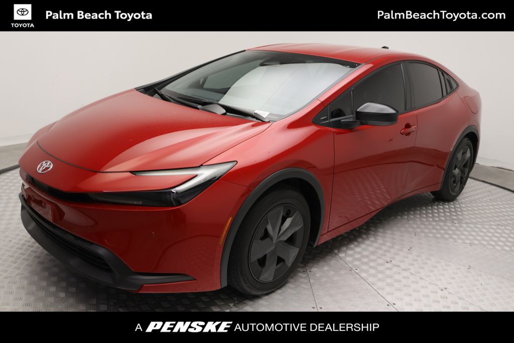 2026 Toyota Prius Hatchback 