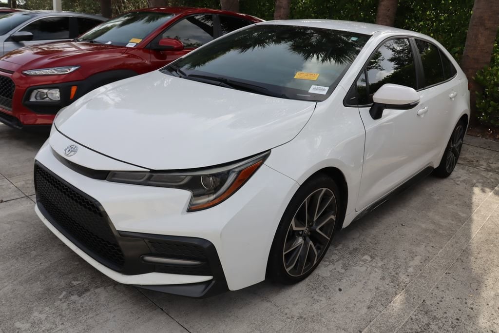 Used 2020 Toyota Corolla SE with VIN 5YFS4RCE2LP014761 for sale in West Palm Beach, FL