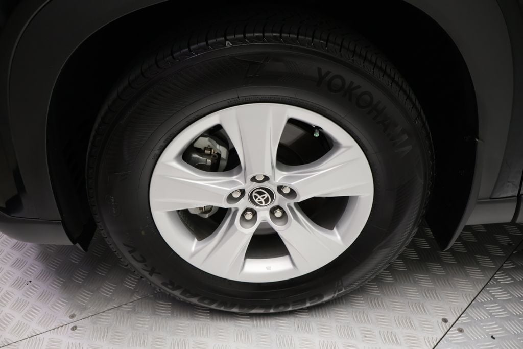 Certified 2026 Toyota Grand Highlander LE SUV