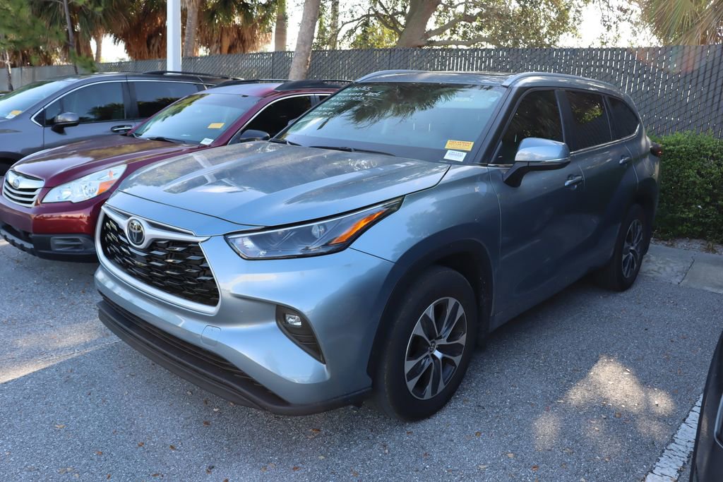 2024 Toyota Highlander SUV 