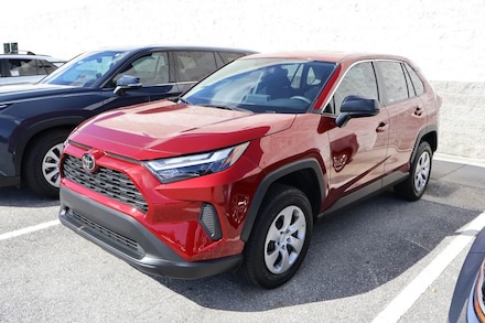 2025 Toyota RAV4 LE SUV