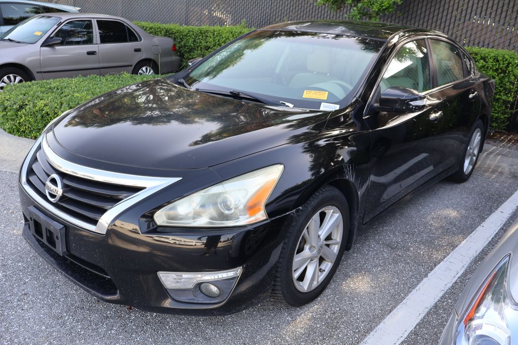 Used 2015 Nissan Altima SV with VIN 1N4AL3AP6FC265785 for sale in West Palm Beach, FL