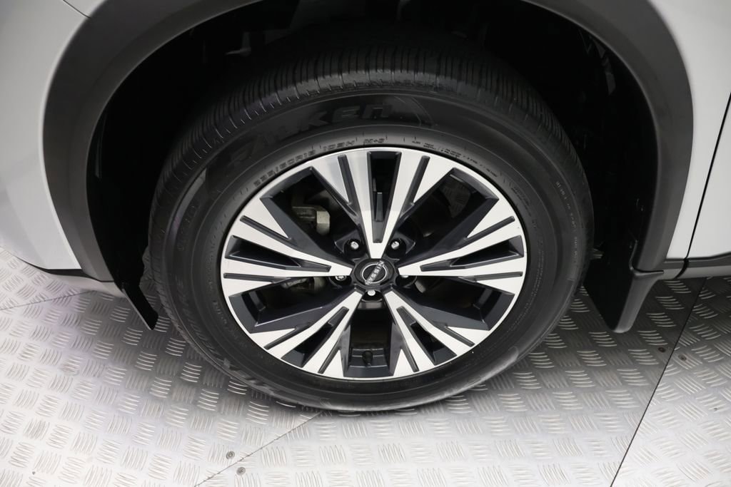 Used 2023 Nissan Rogue SV SUV