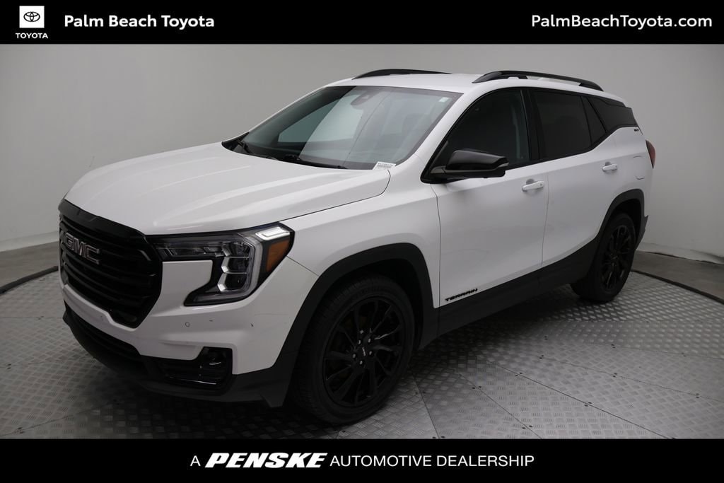 2023 GMC Terrain SLT
