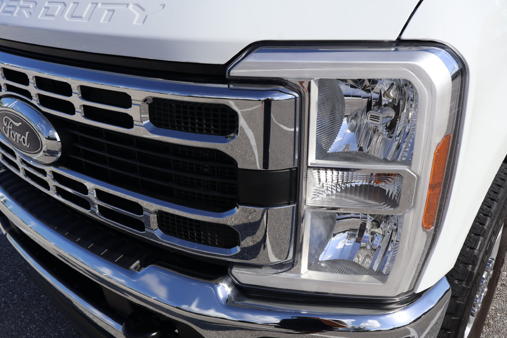 Used 2024 Ford F-250SD XLT Truck