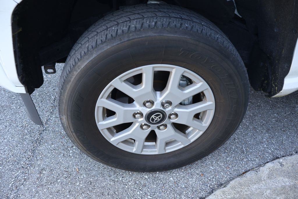Used 2024 Toyota Tacoma SR5 Truck