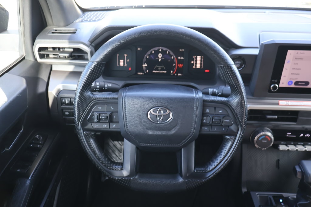 2025 Toyota Tacoma SR5 - Photo 23