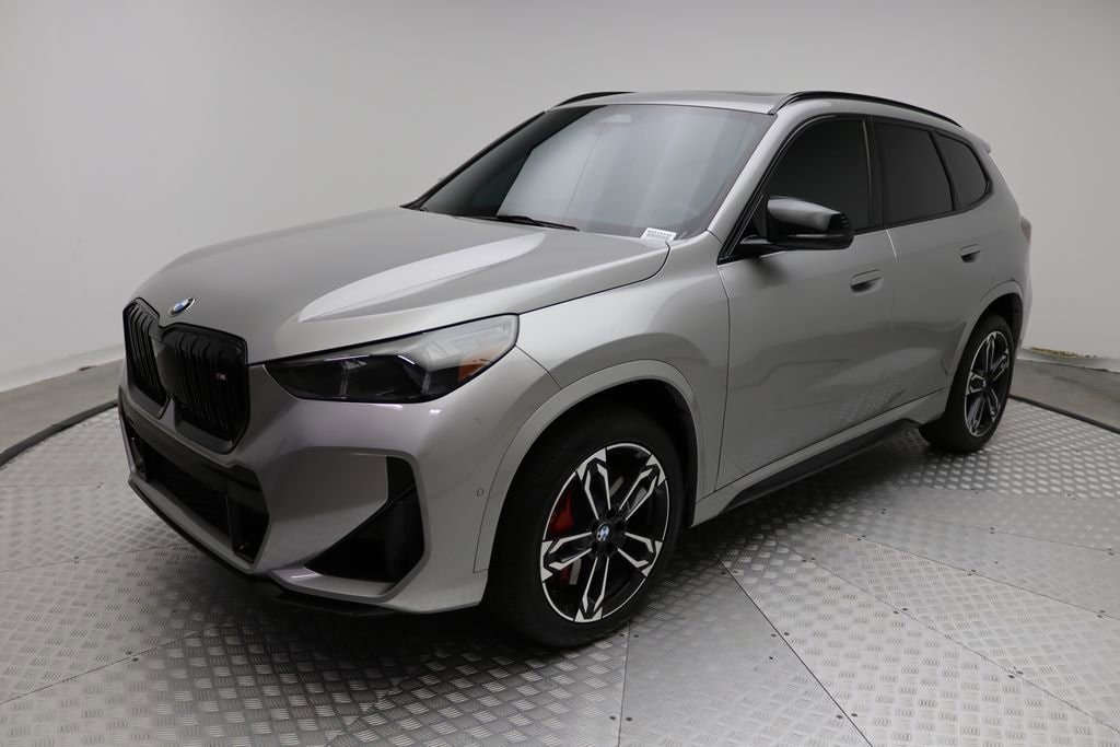 2024 BMW X1 M35i's photo